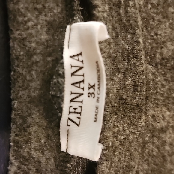 Zenana Oversized Sweater - Picture 2 of 2